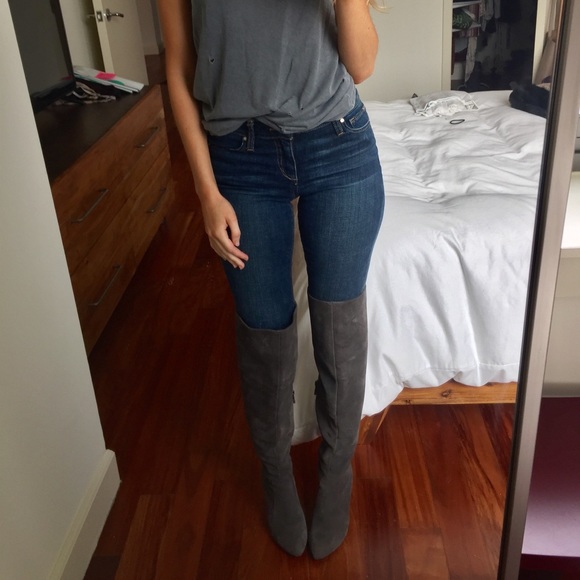 Vince Camuto Hollie Suede OTK Boot 5.5 - Picture 5 of 7